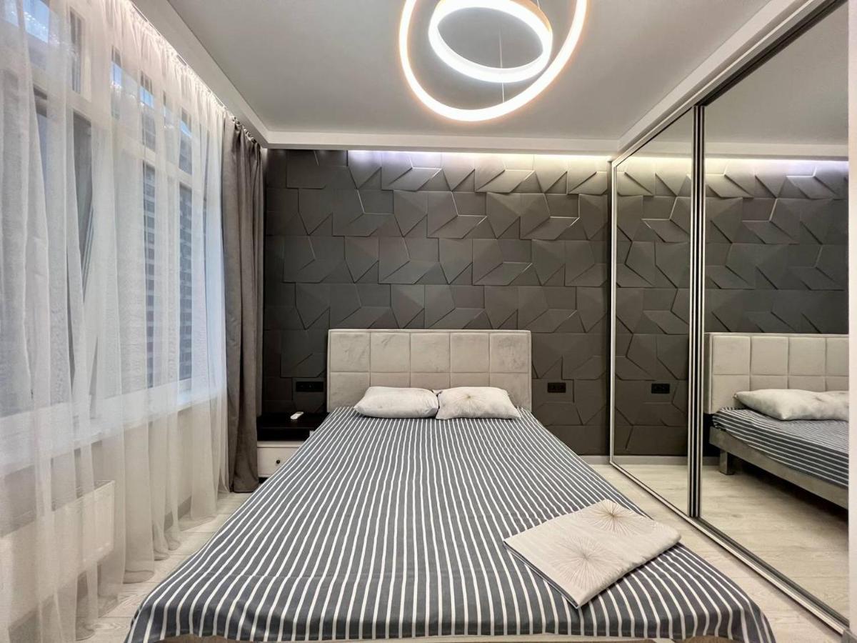 44 Pearl Stylish 1-Bedroom Apartment أوديسا المظهر الخارجي الصورة